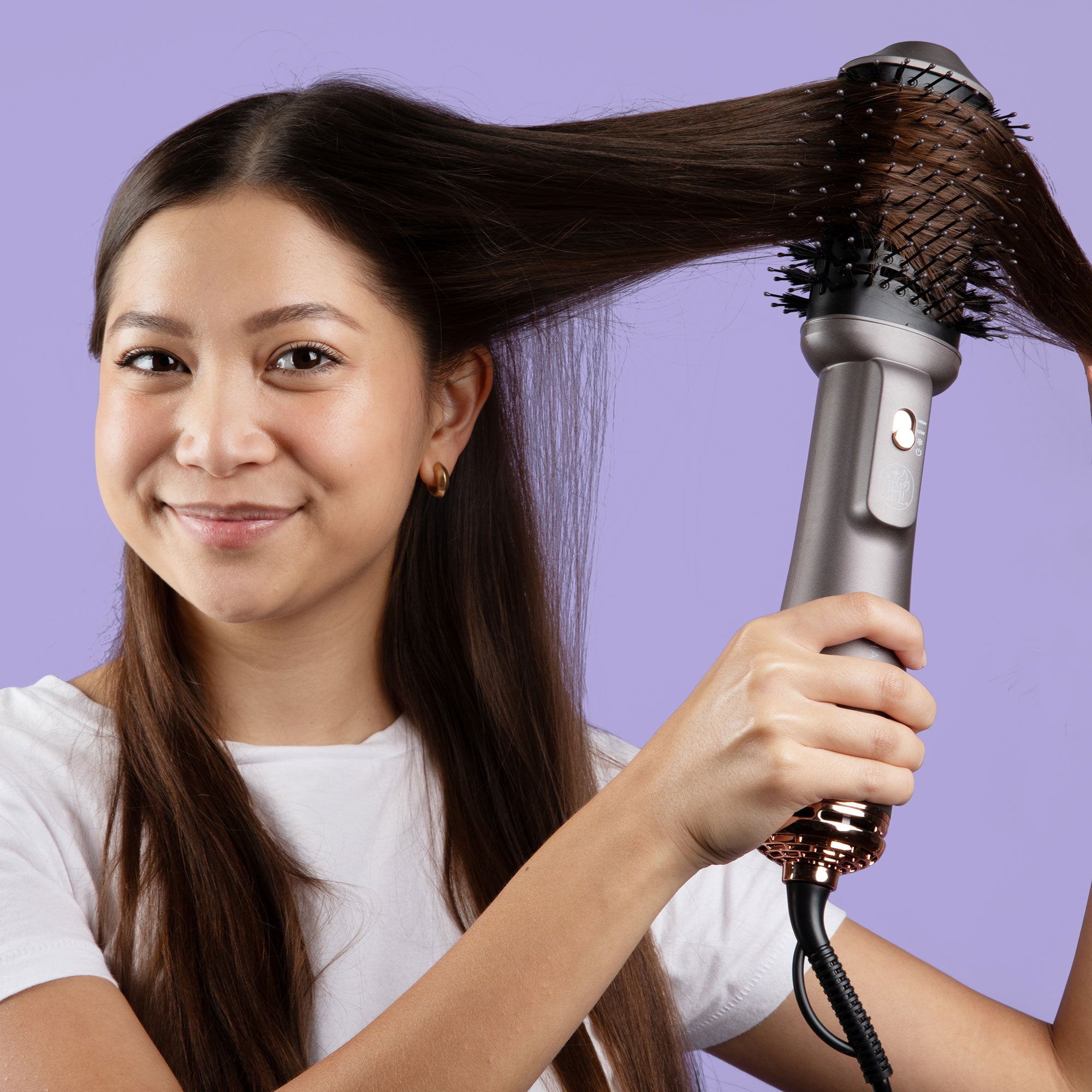4inONE Blowout Brush Hair Dryer